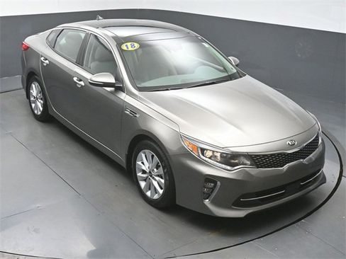 Used 2018 Kia Optima EX w/ Technology Package image 43