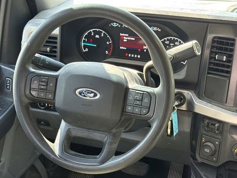 Used 2024 Ford F350 XLT w/ 360-Degree Camera Package AWD/4WD image 12