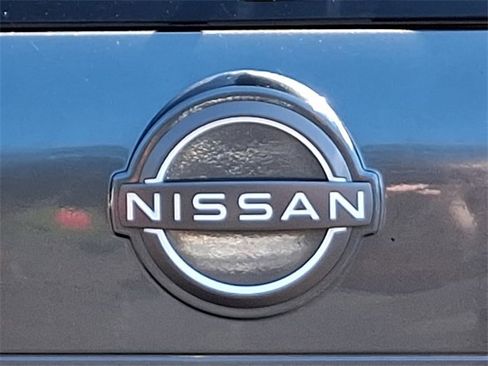 Used 2024 Nissan Rogue SV image 29