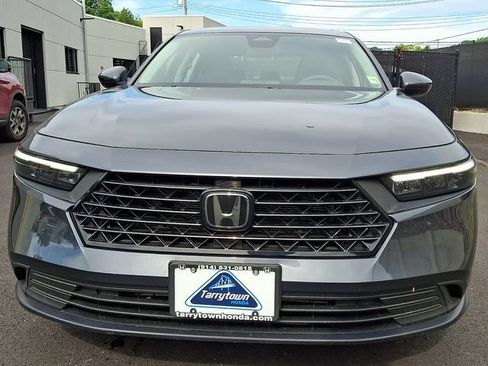 Certified 2023 Honda Accord LX image 2