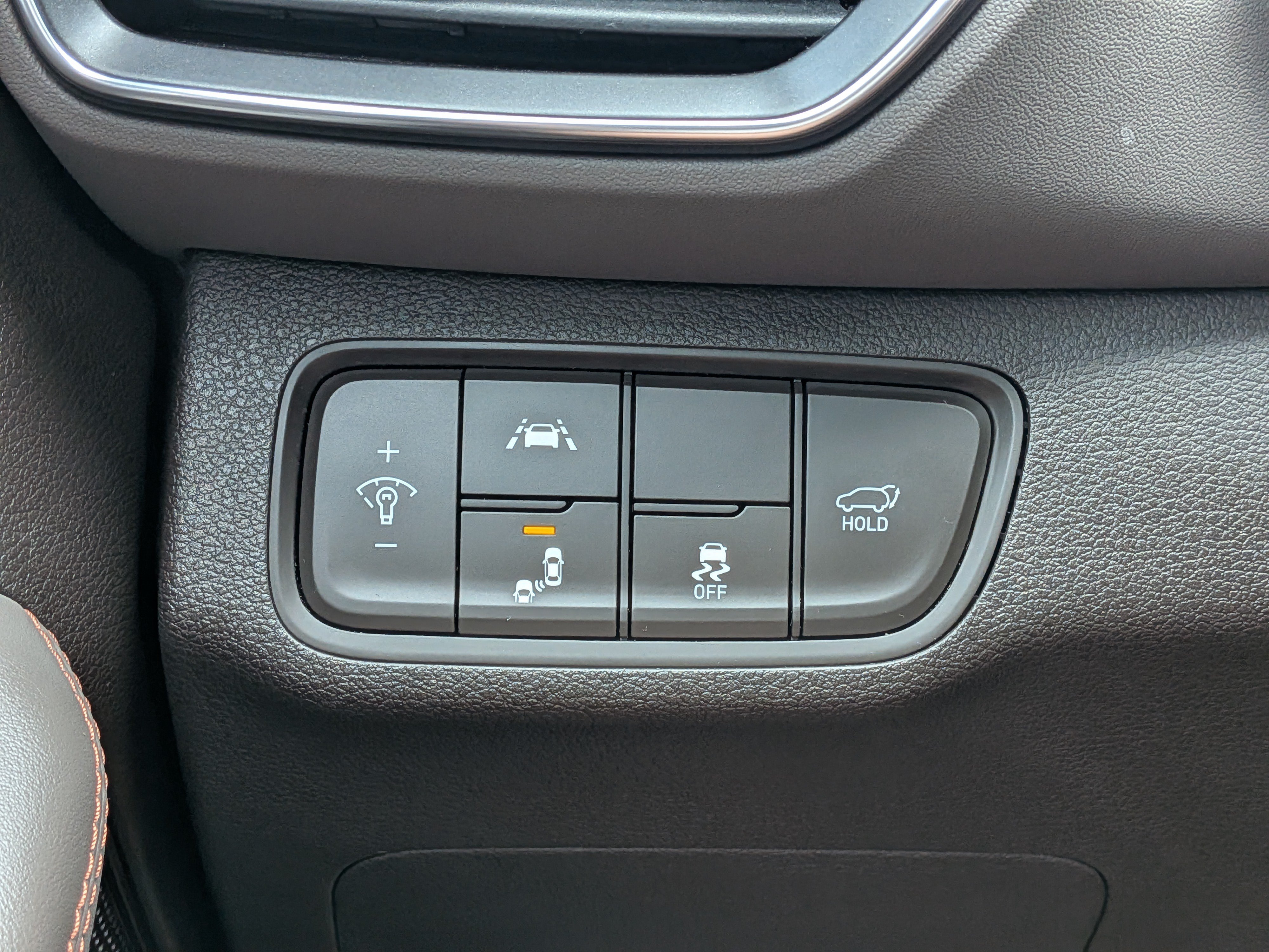 Used 2019 Hyundai Santa Fe FWD image 24