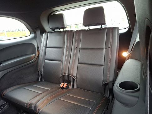 Used 2024 Dodge Durango GT image 10