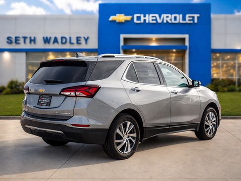 Used 2023 Chevrolet Equinox Premier AWD/4WD image 70