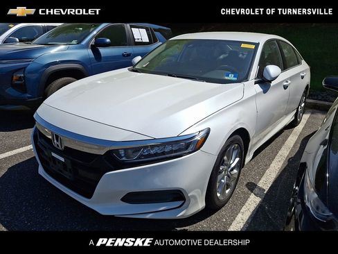 Used 2018 Honda Accord LX image 1