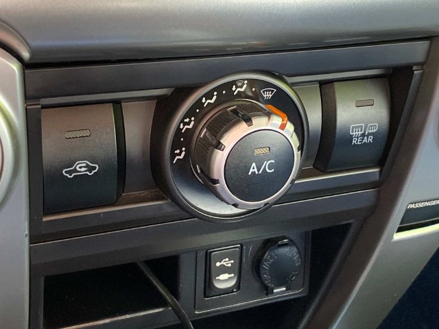 Used 2014 Toyota 4Runner SR5 Premium AWD/4WD image 25