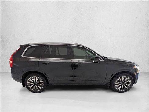 Used 2020 Volvo XC90 T6 Momentum w/ Protection Package Premier AWD/4WD image 4