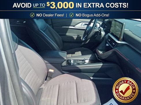 Certified 2025 Ford Explorer ST-Line w/ Premium Package RWD image 22