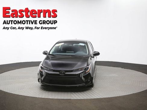 Used 2024 Toyota Corolla LE FWD image 50