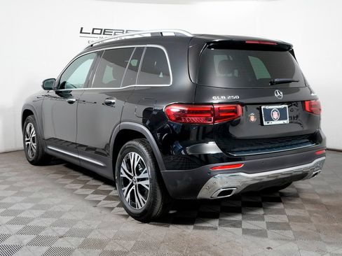 Certified 2026 Mercedes-Benz GLB 250 4MATIC image 3
