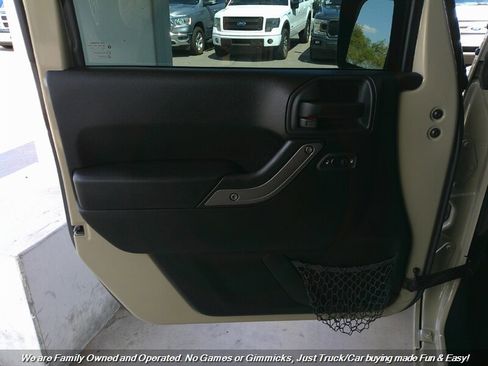 Used 2017 Jeep Wrangler Unlimited Sport w/ Quick Order Package 24S image 13