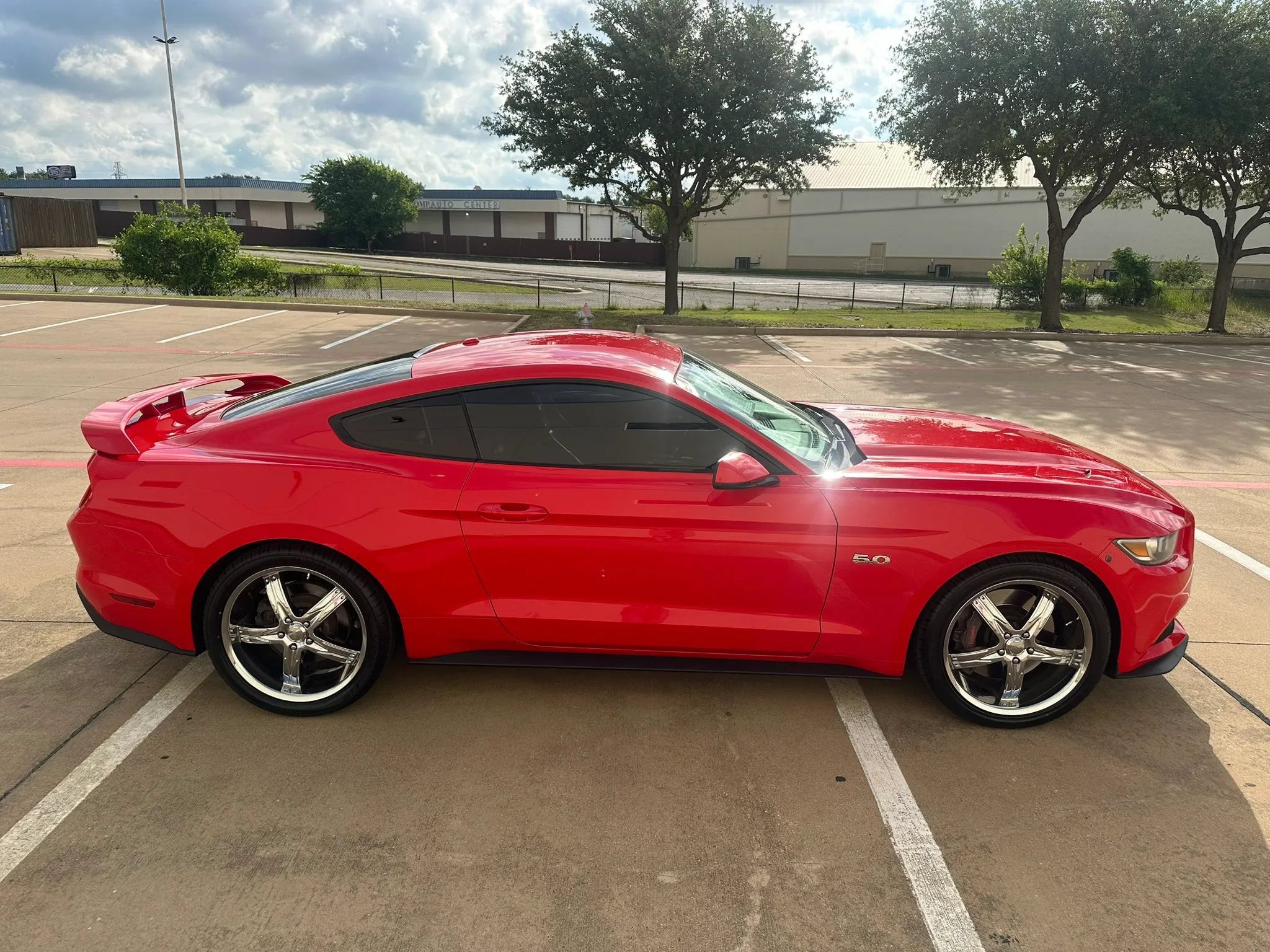 Used 2015 Ford Mustang GT Premium w/ GT Performance Package RWD image 7