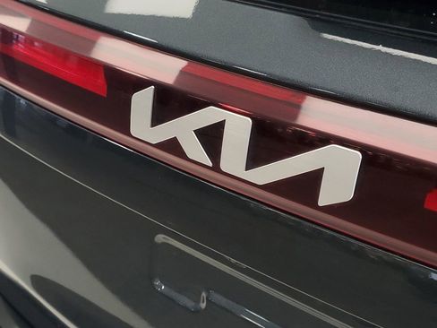 Used 2025 Kia Seltos S image 7