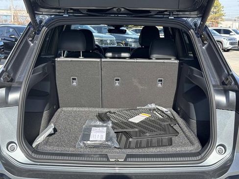 New 2026 Volkswagen Tiguan SE R-Line image 6