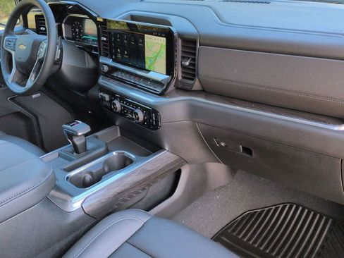 New 2026 Chevrolet Silverado 1500 LTZ w/ LTZ Premium Package AWD/4WD image 26