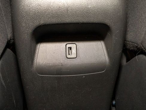 Certified 2022 Nissan Sentra SR w/ Midnight Edition image 7