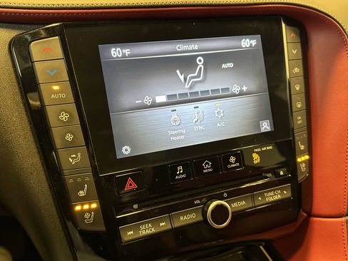 Certified 2025 INFINITI QX50 Sport AWD/4WD image 19