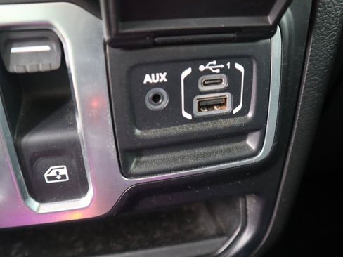 Used 2020 Jeep Wrangler Sport AWD/4WD image 66