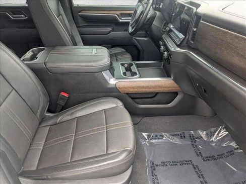 Used 2024 Chevrolet Silverado 2500 High Country w/ Z71 Off-Road Package image 21