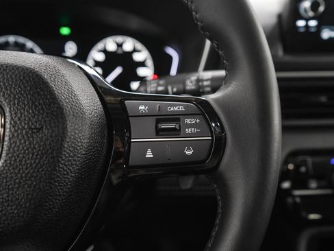 Used 2025 Honda Pilot Touring image 26