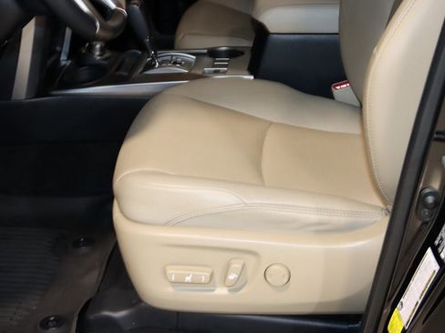 Used 2021 Toyota 4Runner Limited image 29