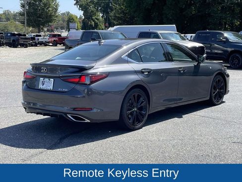 Used 2022 Lexus ES 350 F Sport image 8