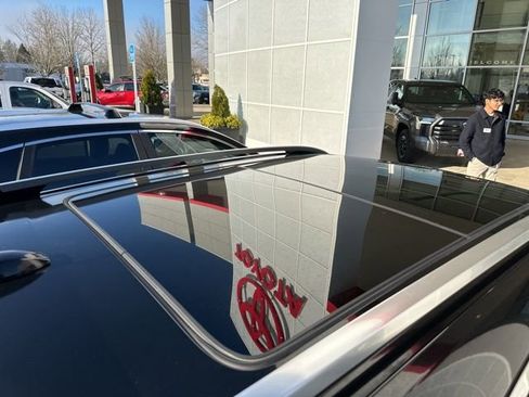 Used 2015 Cadillac SRX Performance w/ Driver Awareness Package image 11