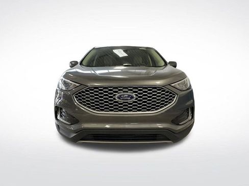Certified 2024 Ford Edge SEL w/ Convenience Package image 11