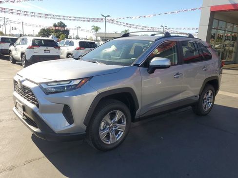 New 2025 Toyota RAV4 LE image 7