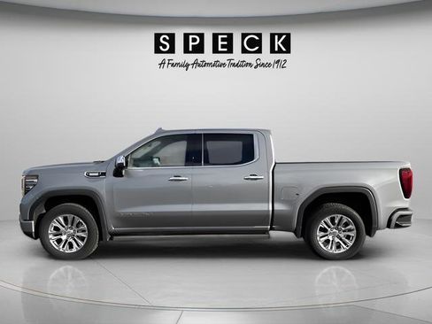 Used 2025 GMC Sierra 1500 Denali image 2