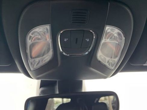 Used 2025 Jeep Compass Limited AWD/4WD image 40