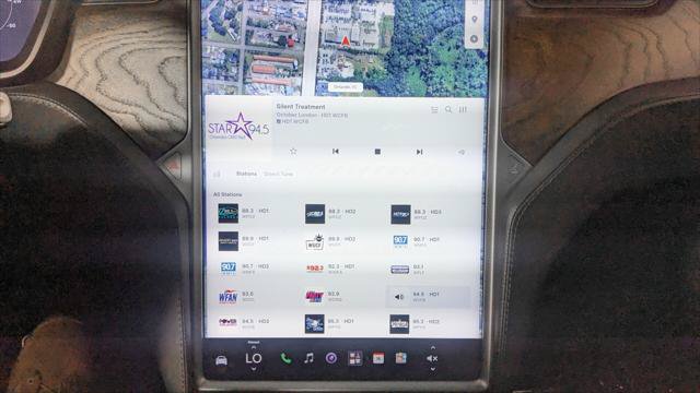 Used 2020 Tesla Model X Long Range AWD/4WD image 27