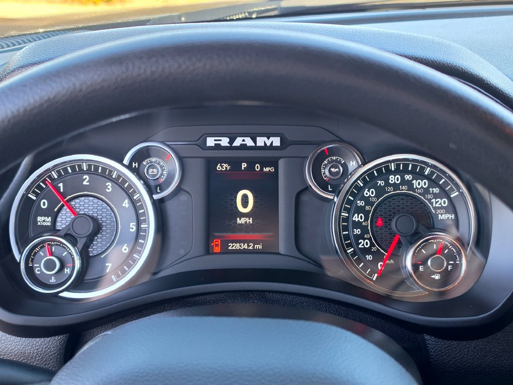 Used 2024 RAM 2500 Tradesman w/ Chrome Appearance Group AWD/4WD image 21