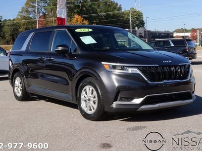 Used 2024 Kia Carnival LX