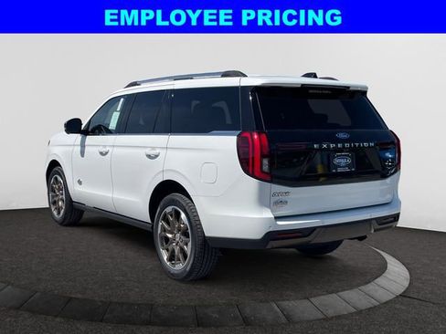 New 2026 Ford Expedition King Ranch AWD/4WD image 3