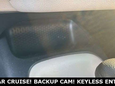 Used 2021 Toyota Corolla LE w/ Carpet Mat Package (TMS) image 24