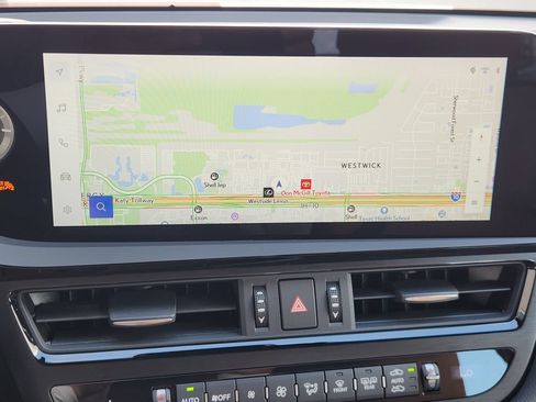 Certified 2025 Lexus ES 350 w/ Premium Package FWD image 16