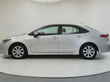 Used 2021 Toyota Corolla LE image 4