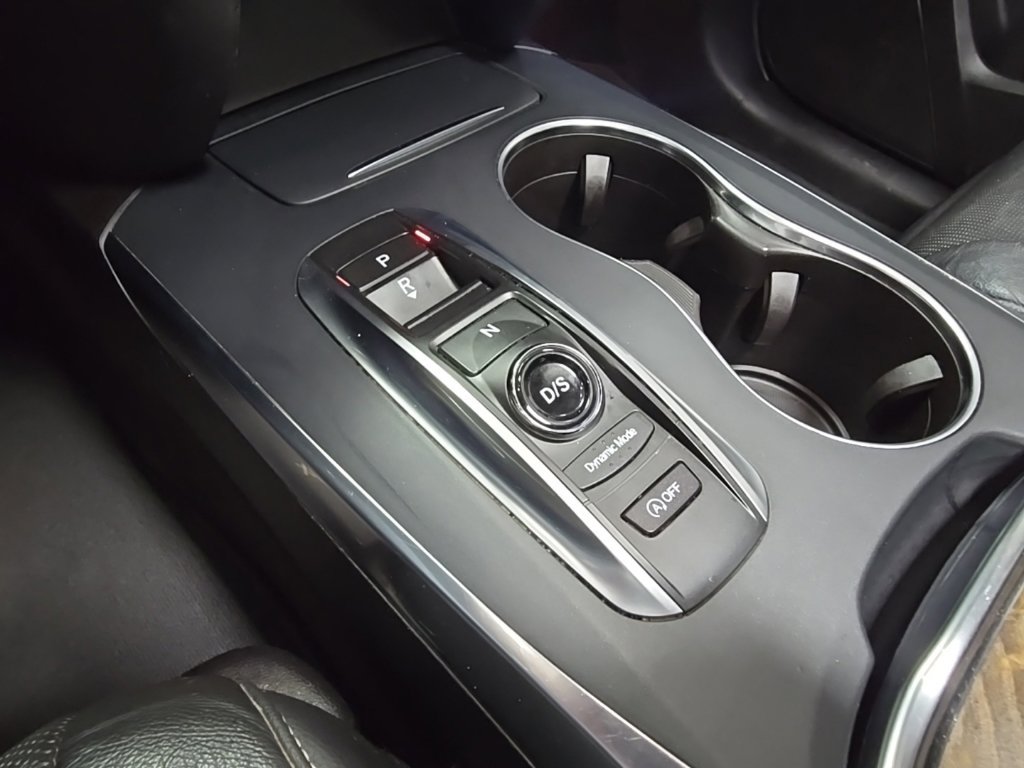 Used 2020 Acura MDX w/ Technology Package AWD/4WD image 19