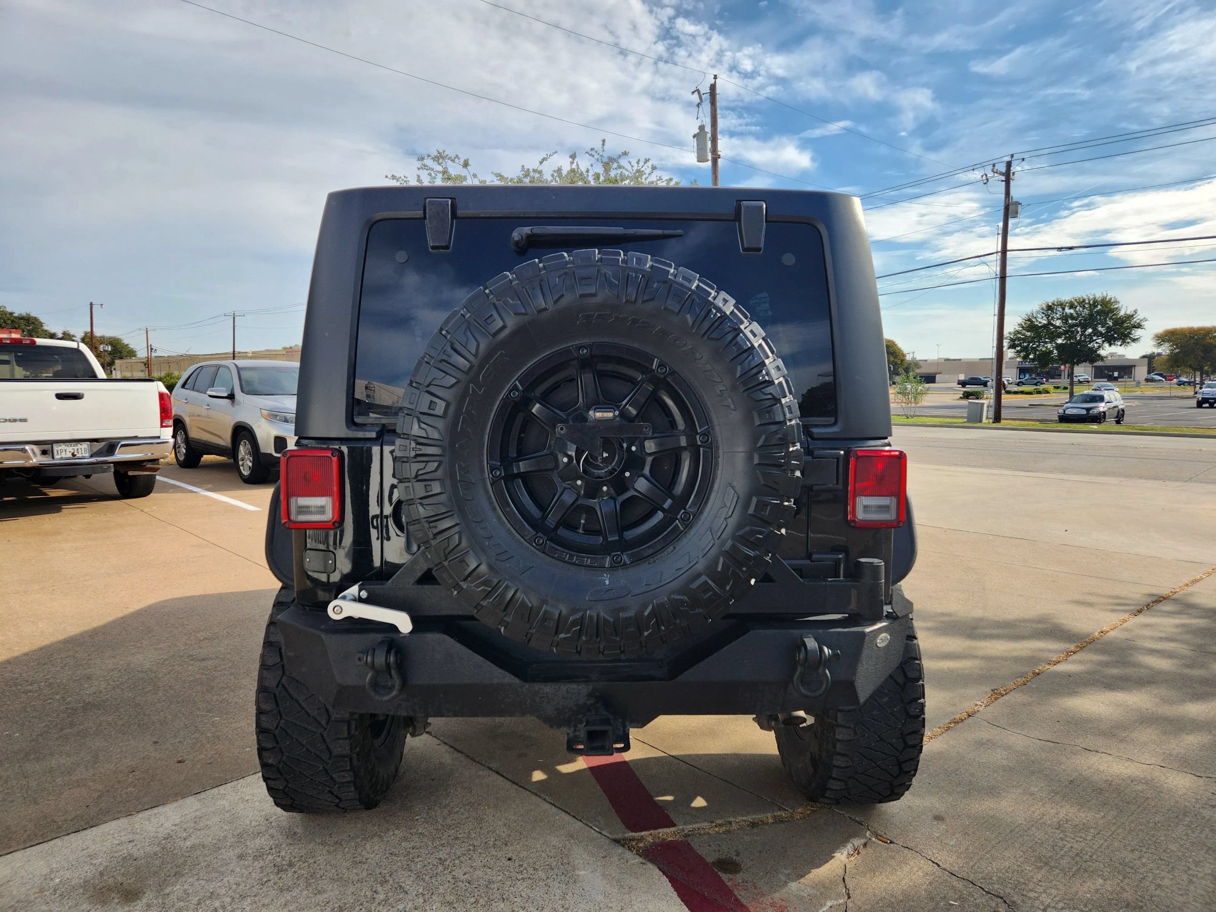 Used 2015 Jeep Wrangler Unlimited Sport AWD/4WD image 4
