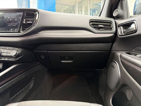 Used 2021 Dodge Durango R/T w/ Blacktop Package AWD/4WD image 20