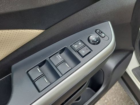 Used 2015 Honda CR-V EX-L image 17