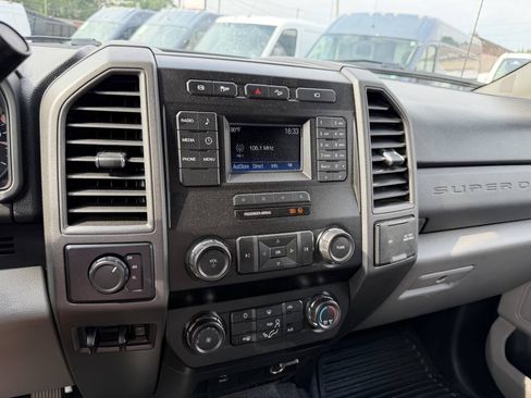 Used 2019 Ford F450 XL w/ Power Equipment Group AWD/4WD image 19
