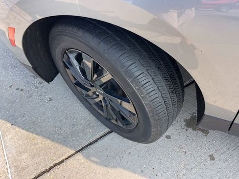 Used 2024 Chevrolet Equinox LS w/ LS Convenience Package FWD image 28