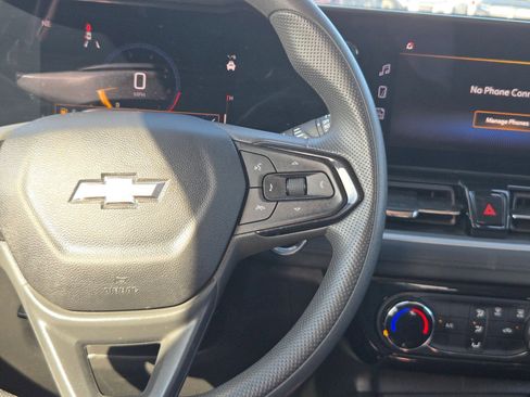 Used 2024 Chevrolet TrailBlazer LT FWD image 18