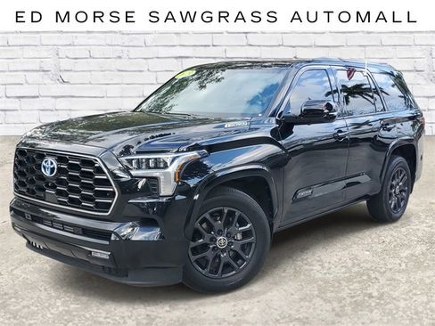 Used 2023 Toyota Sequoia Platinum image 1