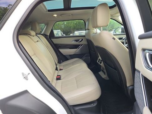 Used 2020 Land Rover Range Rover Velar R-Dynamic S image 10