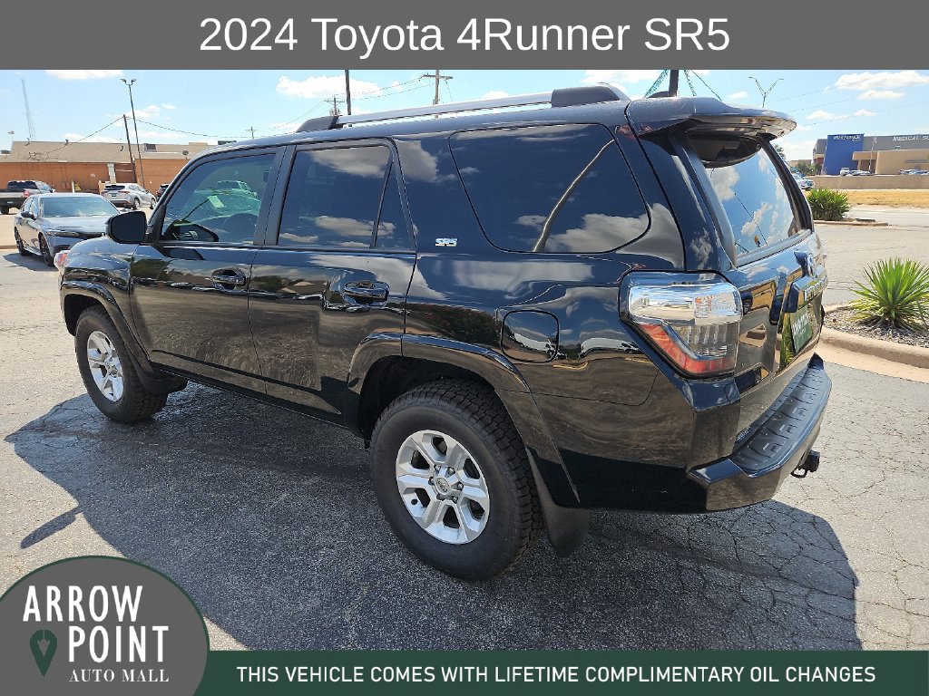 Used 2024 Toyota 4Runner SR5 RWD image 8