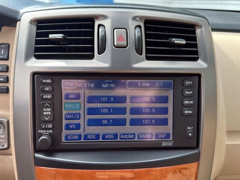 Used 2007 Cadillac XLR RWD image 23