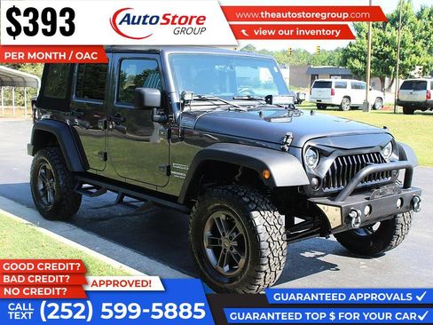 Used 2017 Jeep Wrangler Unlimited Sport w/ Connectivity Group AWD/4WD image 4