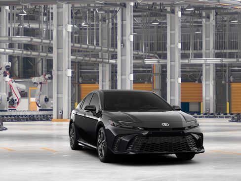 New 2026 Toyota Camry XSE FWD image 18